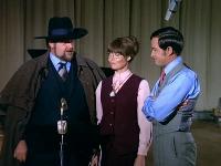 Click to watch 'Moonlighting Becomes You...' (popup) Get Smart